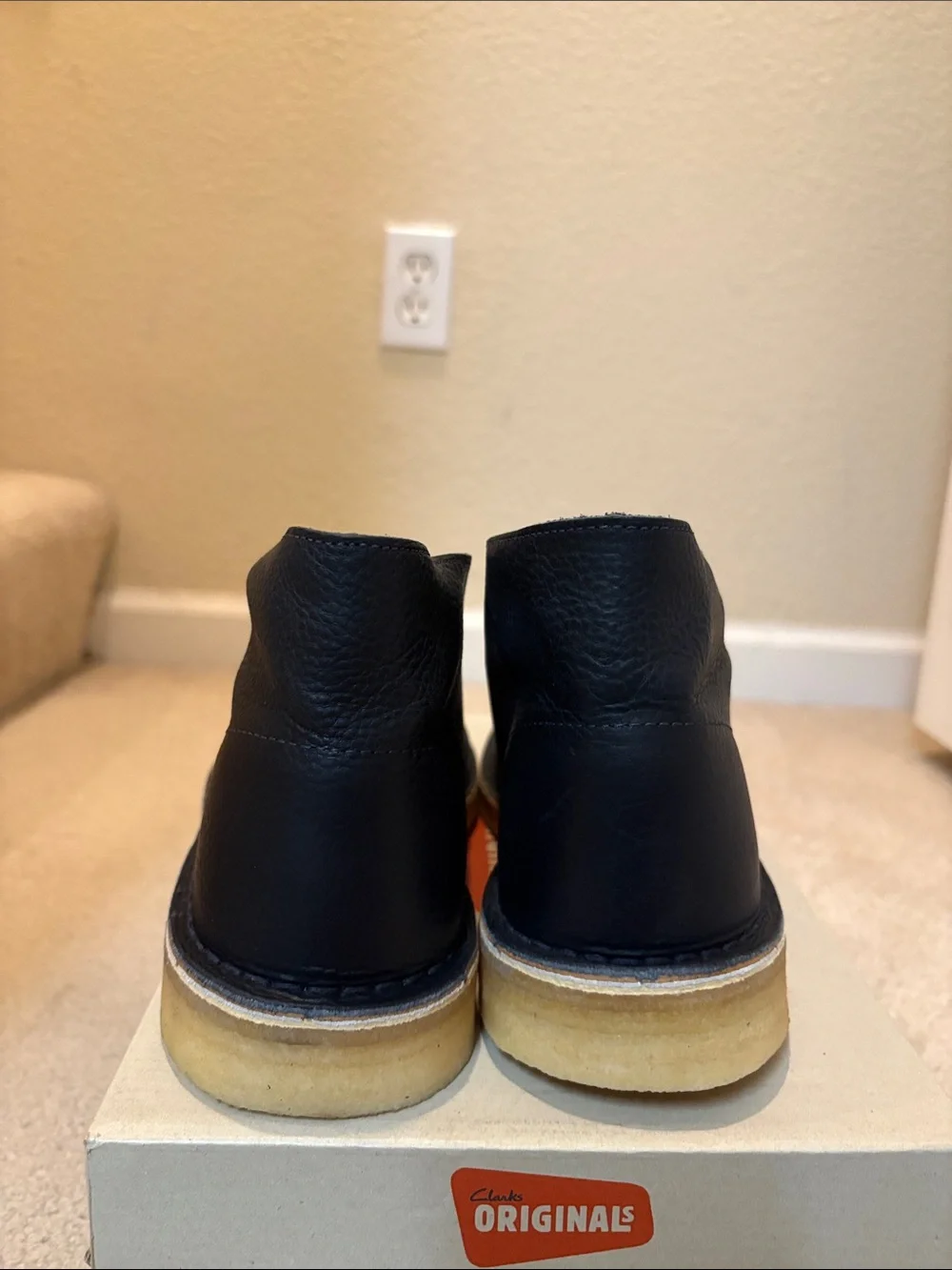 Clarks Originals Desert Boot Navy Leather Men's Chukka Boots with Crepe Sole